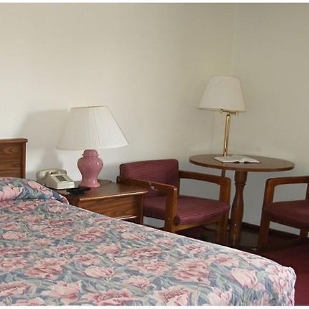 Red Carpet Inn Hillsville Pokój zdjęcie