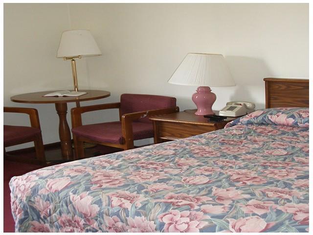 Red Carpet Inn Hillsville Pokój zdjęcie